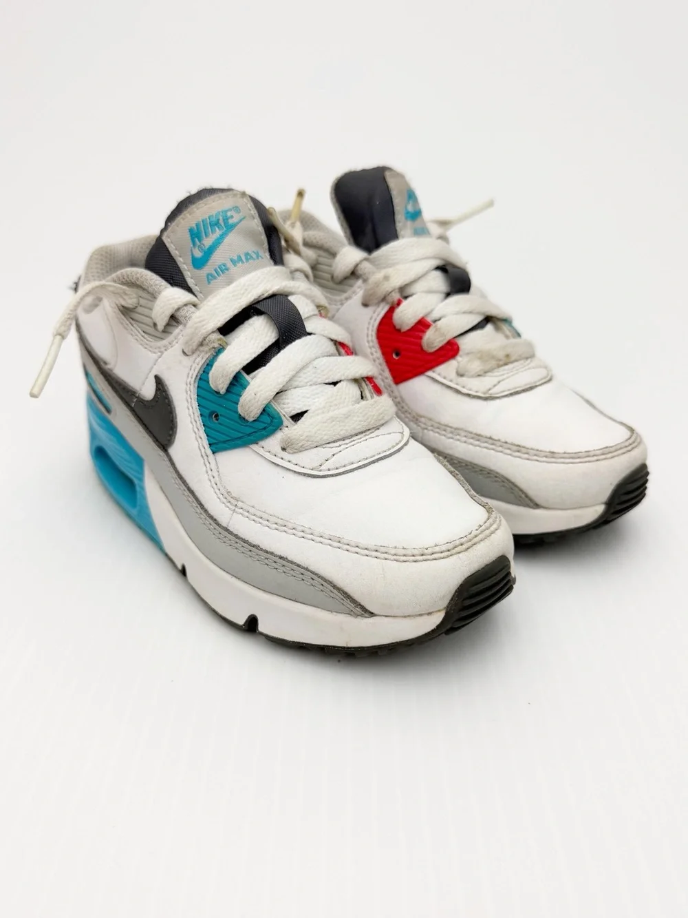 Nike Air Max 90 White Blue Athletic Leather Sneakers Shoes Youth